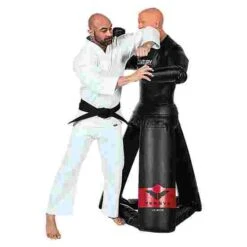 Century Versys Vs Bob -Camp and Hike Shop 195 4308 3